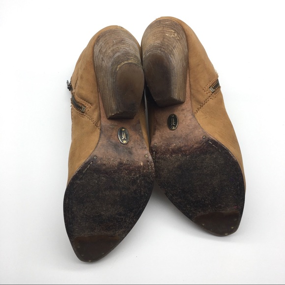 Frye Reina Brown Suede Booties - Picture 12 of 14